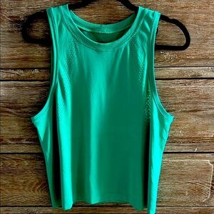 Lululemon Train To Be Tank, Size 10, Kelly Green